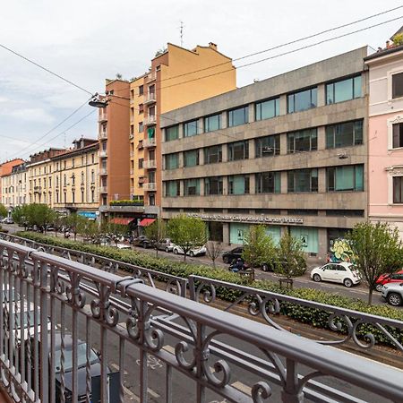 Casa Navarra มิลาน ภายนอก รูปภาพ